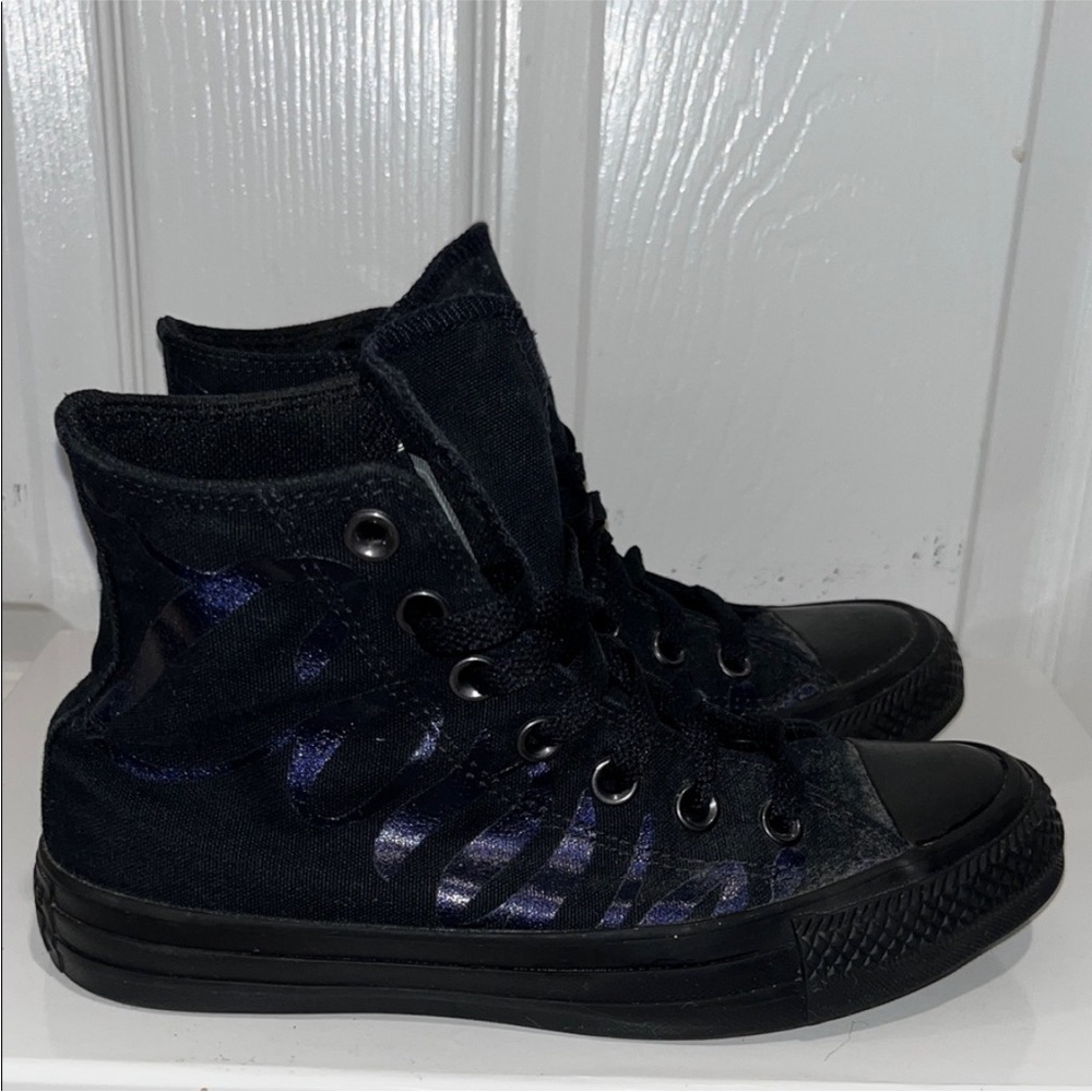 Converse Black High-Tops